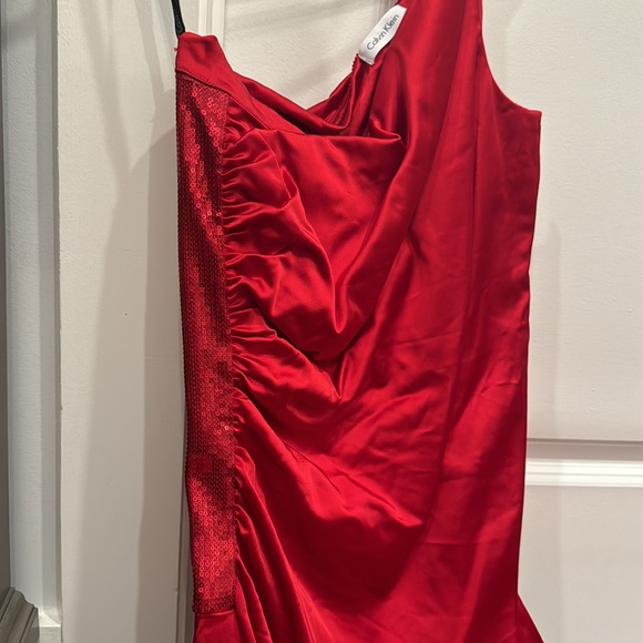 Calvin Klein. Red, formal dress. Worn a couple of times. - Picture 2 of 2